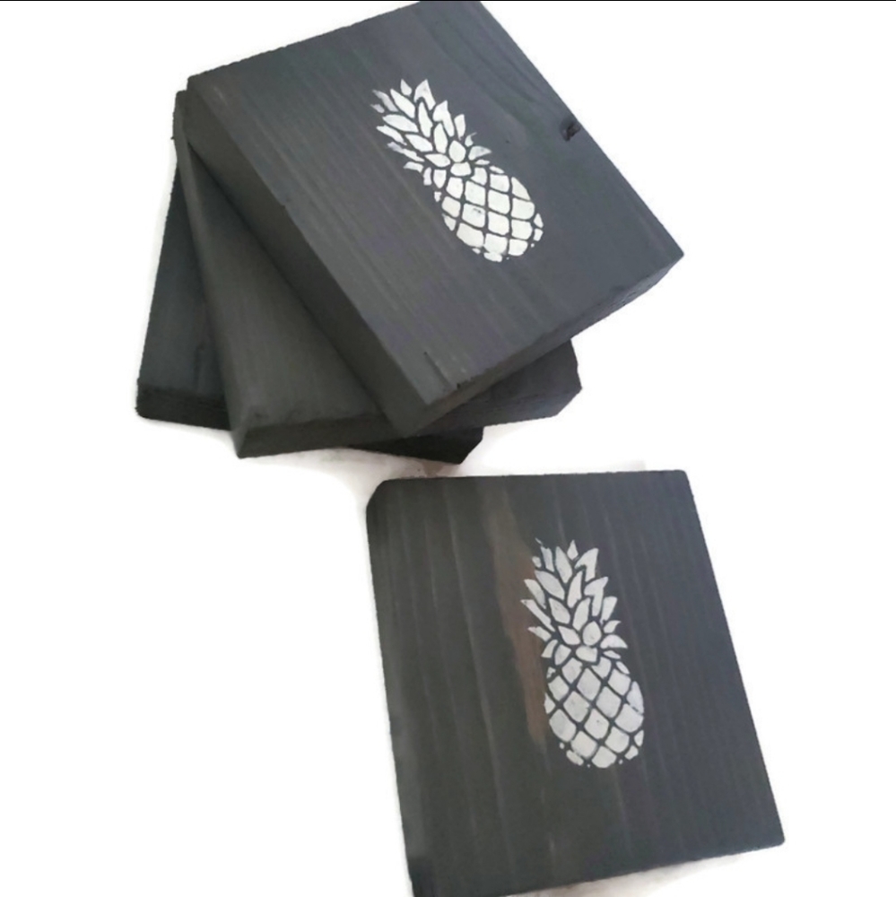 Pineapple Coasters gray modern farmhouse bar